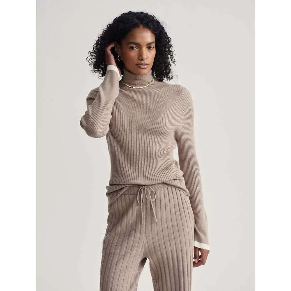 VARLEY Women’s Size M RAVENA Rib Knit High Neck Top Viscose Blend Fungi VAR02172